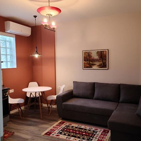 Travelers' Korca Home Eksteriør bilde