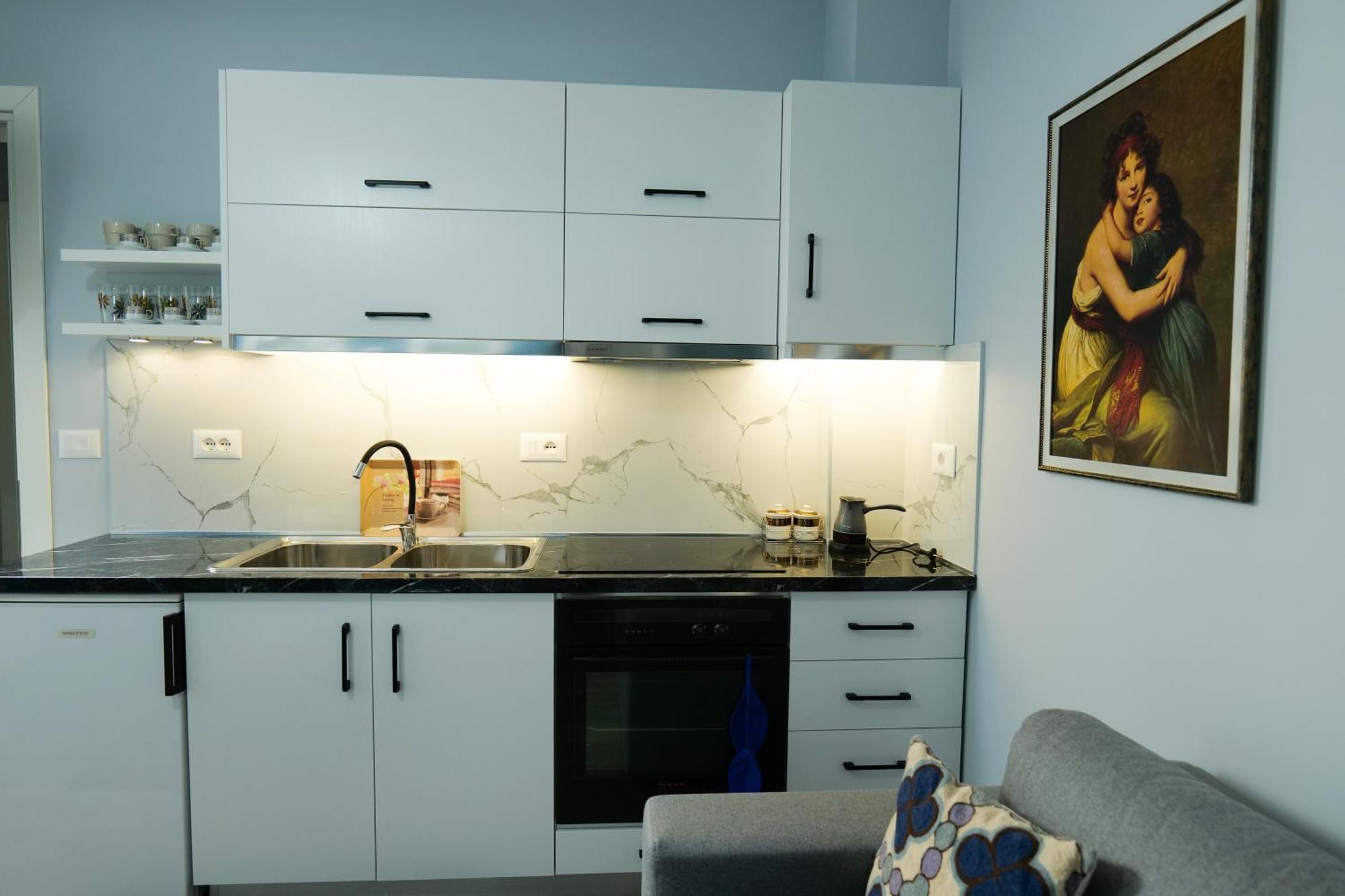 Travelers' Korca Home Eksteriør bilde